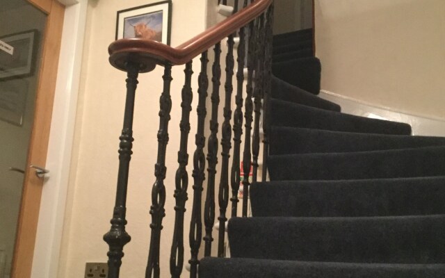 OYO Inverour Guest House