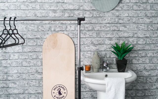 Shore Surf Lodge