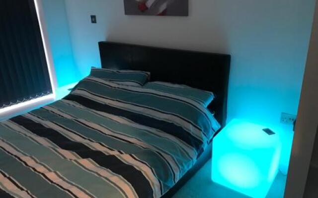 Executive 2 bedroom heart of BBC Media City