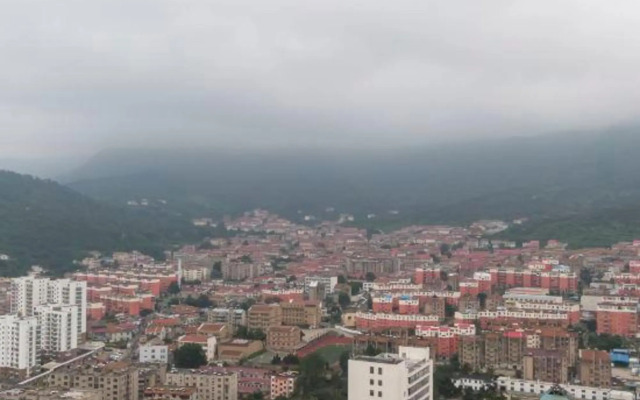 HanTing Hotel (Lianyungang Xugou Seafood City)