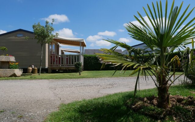 Camping Ste Mere Eglise Cottage Prestige