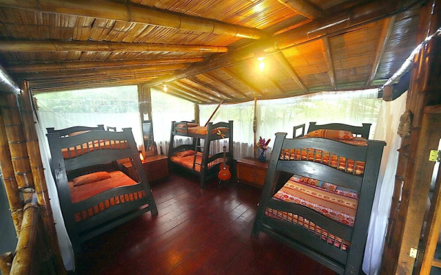 Refugio Puente Explanacion Ecolodge