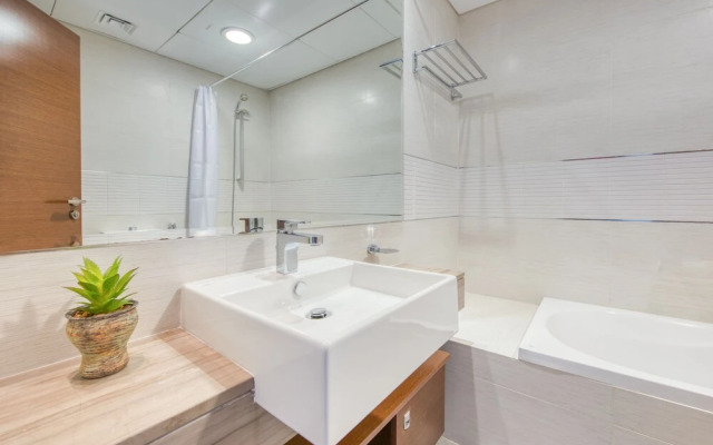 Capital Living On Reem: The Arc Towers