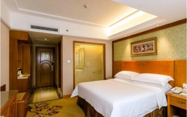 Vienna Hotel Shenzhen Fuhua Road