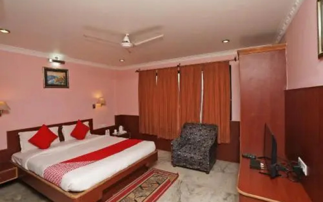 Amrapalli Resorts by OYO Rooms