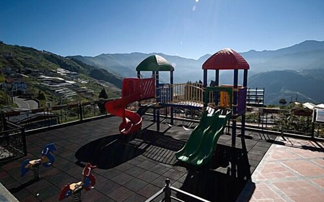 Chun Jing Hillview Villa