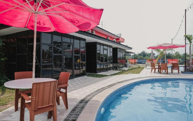 RedDoorz Premium @ Dna Fun Zone Pekanbaru