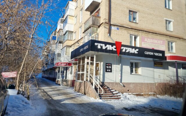 Апартаменты на проспекте Гагарина 2-я линия 3