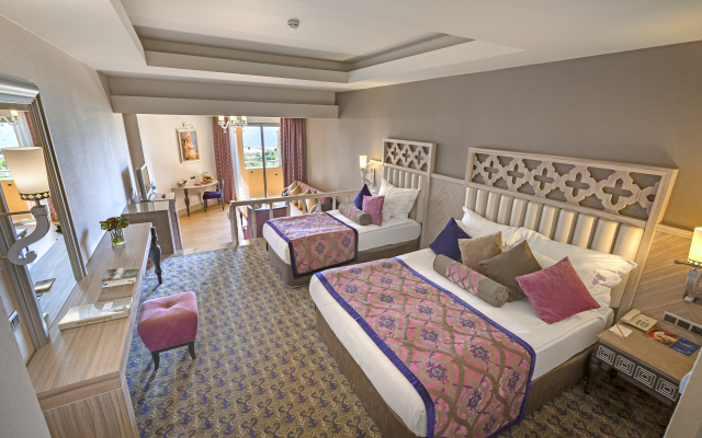 Royal Alhambra Palace – All Inclusive
