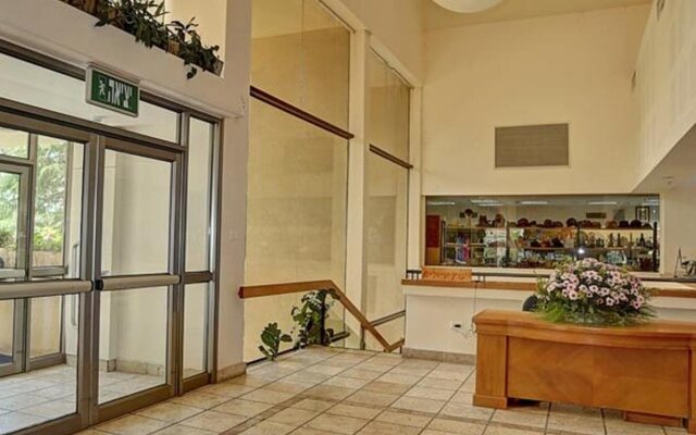 Kibbutz Lavi Hotel