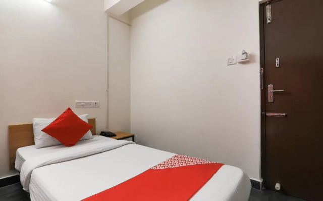Covelong Residency By OYO Rooms