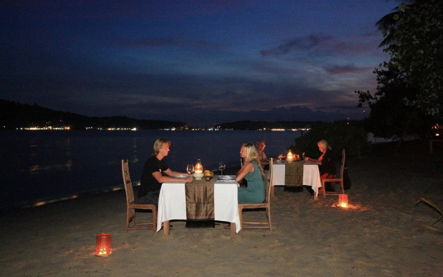 Chivapuri Beach Resort