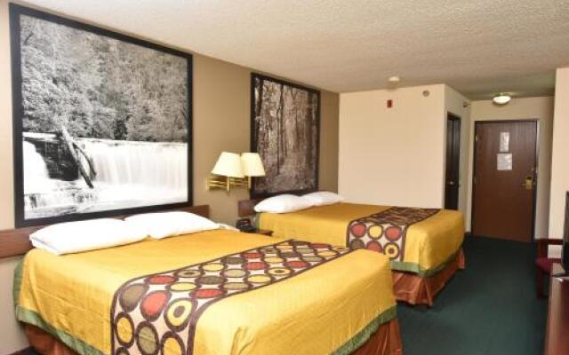 Super 8 Springfield/Battlefield