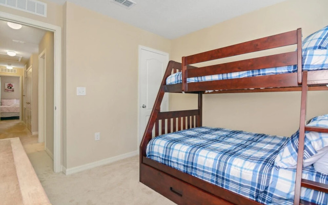 Four Bedrooms Townhouse Close to Disney 5120