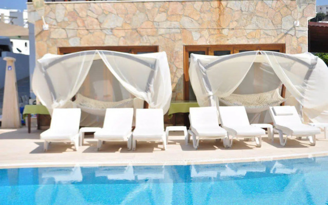 Salinas Beach Hotel Bodrum/Boutique Concept