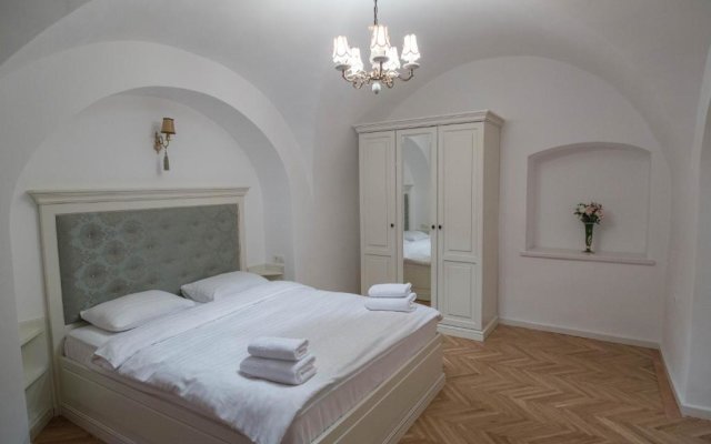Baroc Apartments & Studio Sibiu