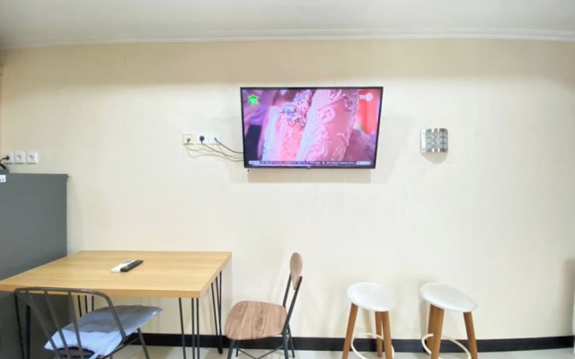 Homey And Comfort Stay Studio Sentraland Semarang Apartment