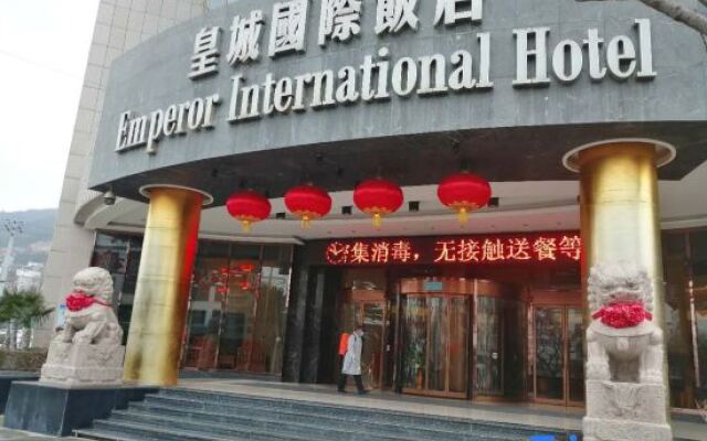 Emperor International Hotel