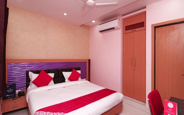 Capital O 16590 Hotel Sapphire Inn