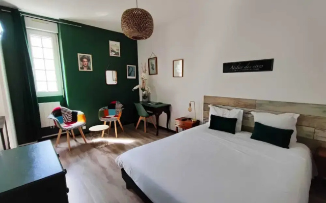 Hôtel Abat Jour