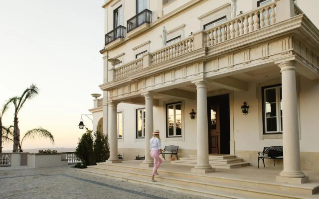 Suites by Bella Vista - Historic Guesthouse