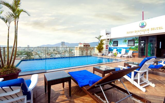 Ritzy Boutique Hotel Da Nang