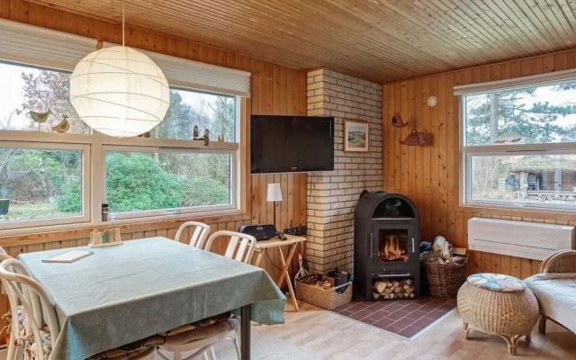 5 Person Holiday Home in Store Fuglede
