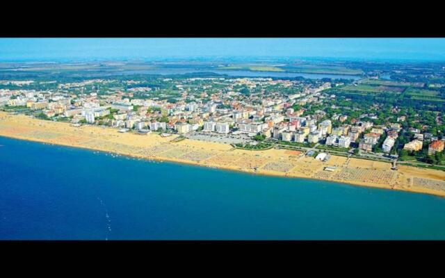 Flat With Shared Pool-beahost