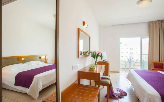 Mayfair Hotel