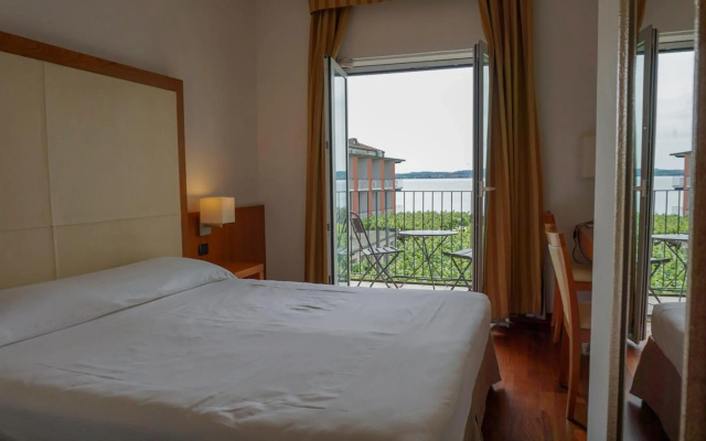 Hotel Mavino