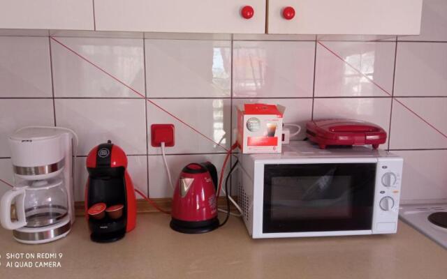 Elea House