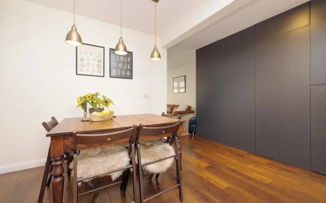 Cozy Maisonette near Edinburgh Castle