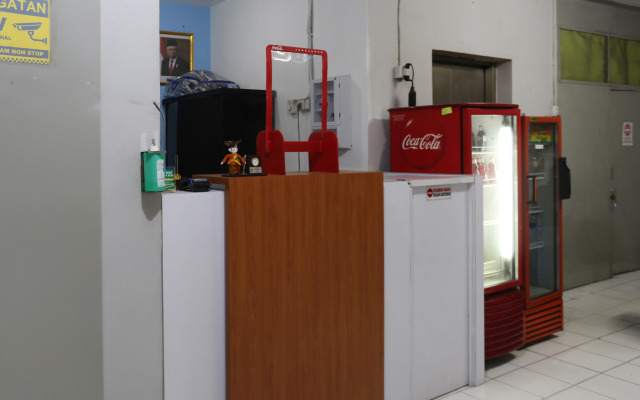 OYO 3865 Wisma Niaga