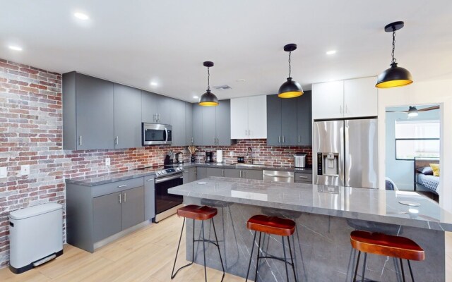 Villa Camila 5BR Luxury Home with Pool