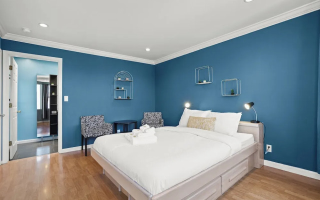 Beautiful 2BR in Silver Terrace