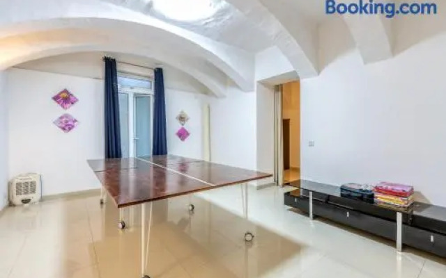 Floriana Suite-hosted by Sweetstay