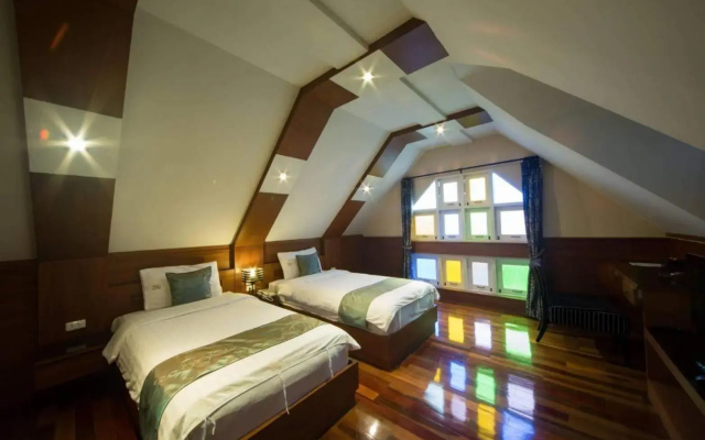 The Twenty Lodge