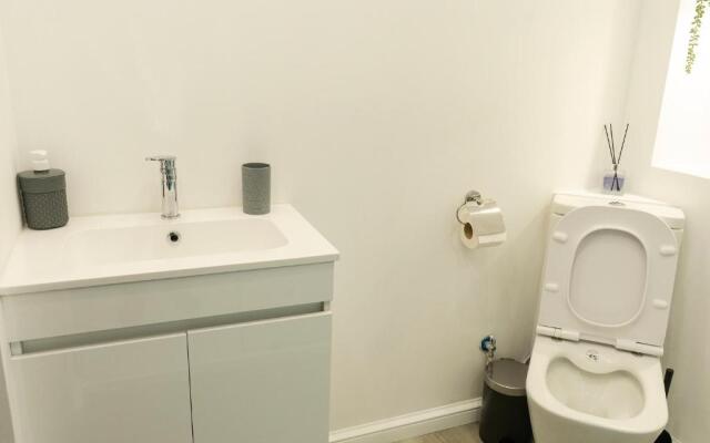 Jasmine Central Apartment