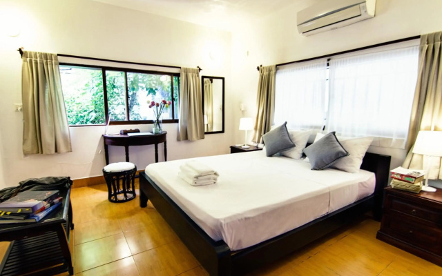 You Khin House