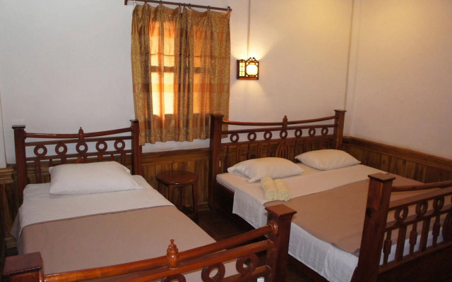 Villa Aphay Guest House