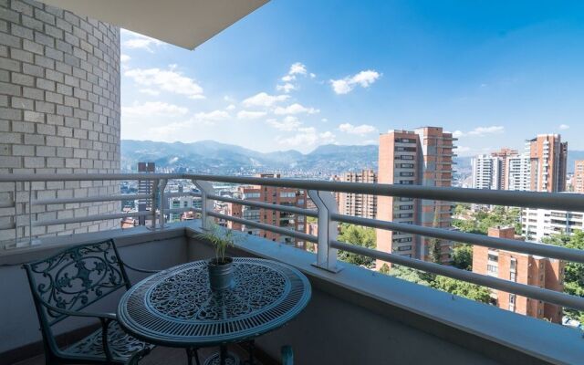 Alejandria Poblado by NOMAD GURU