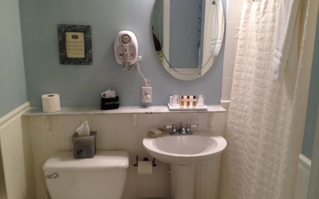 The Mango Inn Bed & Breakfast