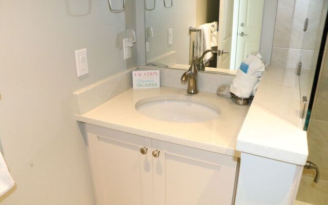 Jamaica Royale - 804 - 2 Br Condo