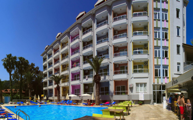 Vela Hotel