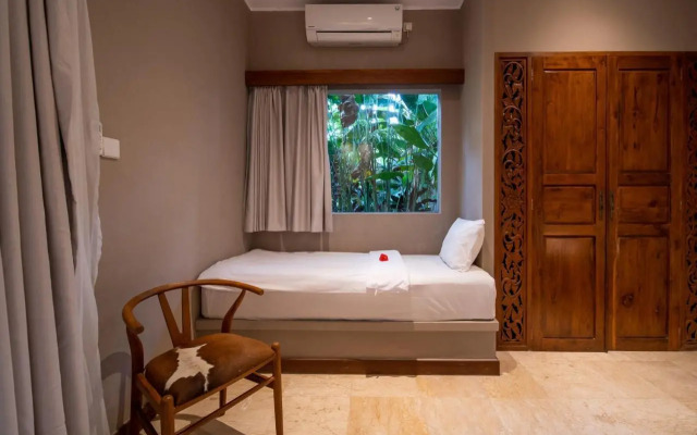 The Pandora Hotel
