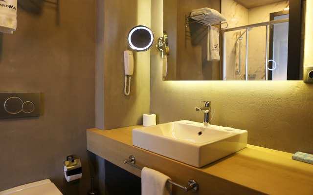 Sandora Boutique Hotel