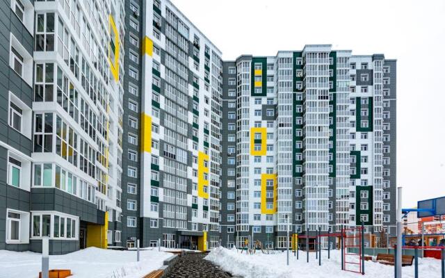 Пять звезд на улице Ленина 58