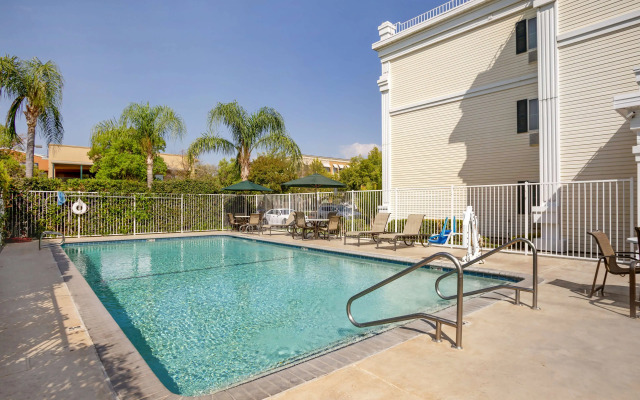 Best Western Clovis Cole