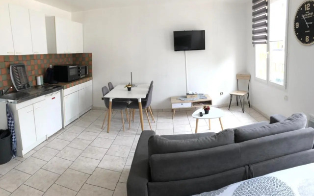 Jolie T1 A Proximite De Dunkerque