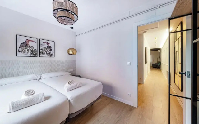 BeBarceloner Eixample Apartments